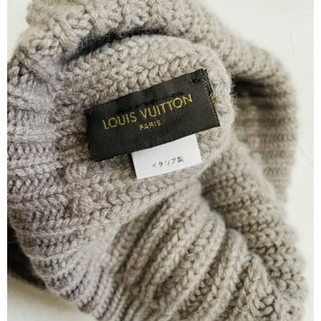 LOUIS VUITTON(ルイヴィトン)のルイヴィトン　ミンク　ニット帽 レディースの帽子(ニット帽/ビーニー)の商品写真