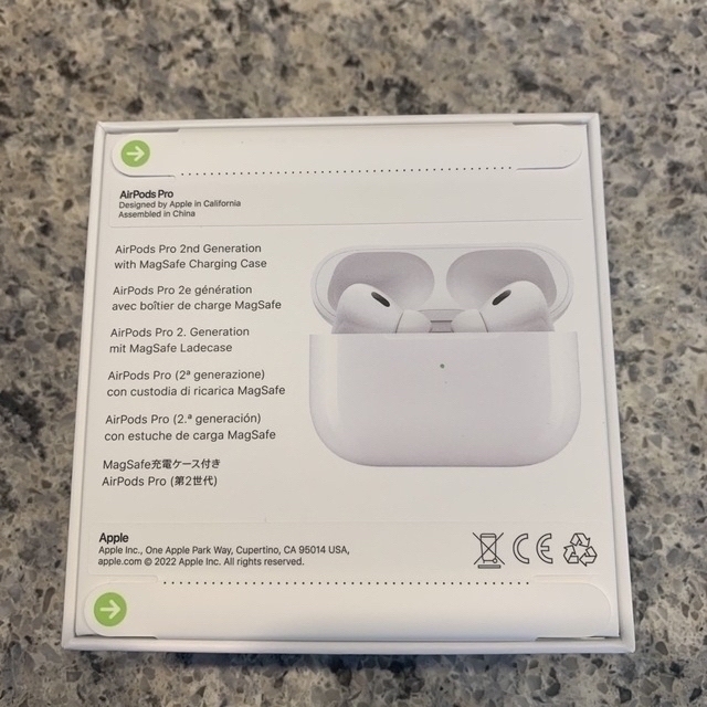 Apple AirPods Pro (第2世代)MQD83J/A ヘッドフォン Apple AirPods Pro (第2世代)MQD83J/A ヘッドフォン