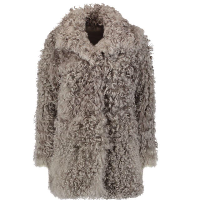 売れ筋新商品 Max Mara - 新品未使用★ファーコート★ムートンコート 毛皮/ファーコート 売れ筋新商品 Max Mara - 新品未使用★ファーコート★ムートンコート 毛皮/ファーコート