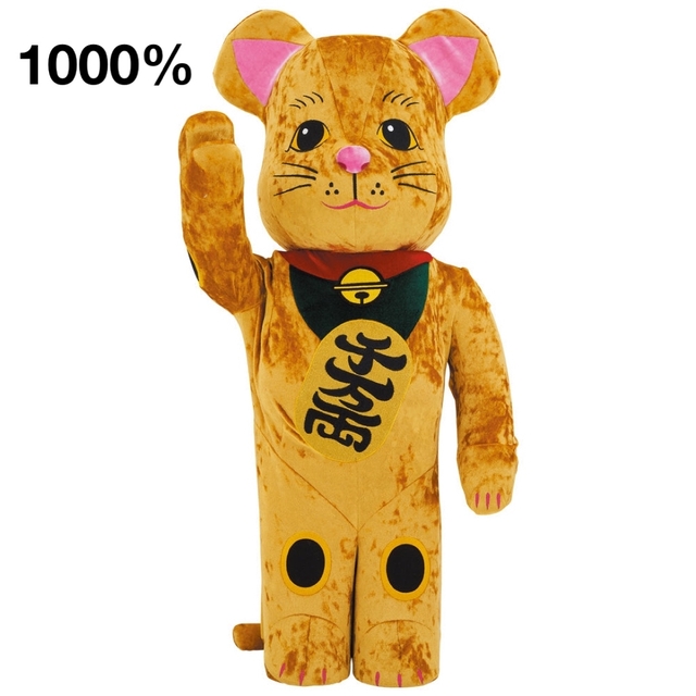 BE@RBRICK(ベアブリック)のBE@RBRICK 招き猫 金 着ぐるみ版 1000％ エンタメ/ホビーのおもちゃ/ぬいぐるみ(キャラクターグッズ)の商品写真