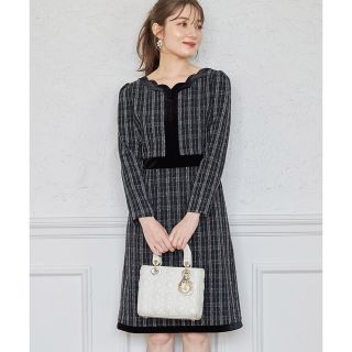 トッコクローゼット(TOCCO closet)の✨新品未使用✨トッコクローゼット　スカラネックベロア×ツイード切り替えワンピース(ひざ丈ワンピース)