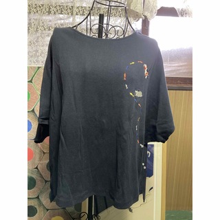 グラニフ(Design Tshirts Store graniph)のグラニフの猫ちゃん刺繍のドルマンカットソー(カットソー(半袖/袖なし))