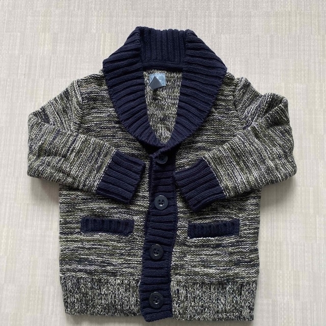 babyGAP(ベビーギャップ)の90センチbaby gap美品ニットガーデ★ キッズ/ベビー/マタニティのキッズ服男の子用(90cm~)(ニット)の商品写真