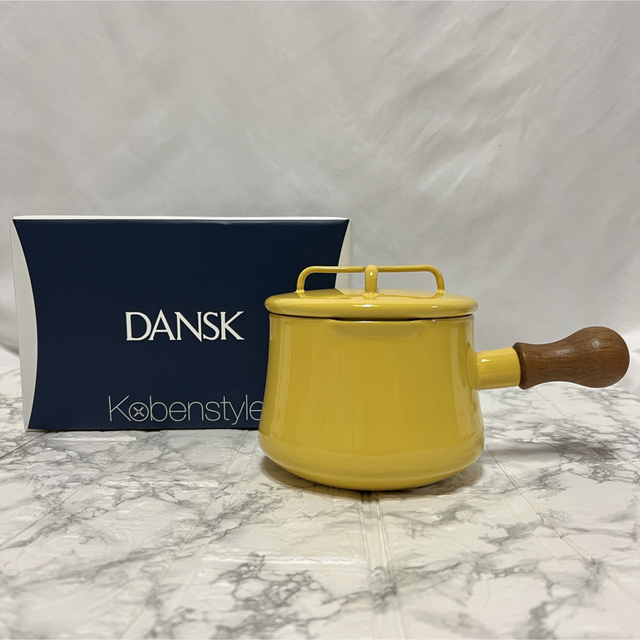 DANSK(ダンスク)の【DANSK】  13センチ　お鍋　片手鍋　イエロー1Qt インテリア/住まい/日用品のキッチン/食器(鍋/フライパン)の商品写真