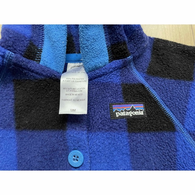 patagonia(パタゴニア)のパタゴニア とんがり帽子 フリースアウター キッズ/ベビー/マタニティのベビー服(~85cm)(ジャケット/コート)の商品写真