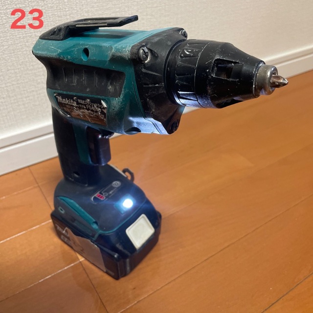 Makita(マキタ)のマキタ　スクリュードライバ　FS453D スポーツ/アウトドアの自転車(工具/メンテナンス)の商品写真