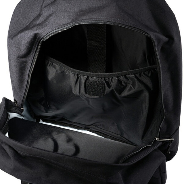 MM6(エムエムシックス)の新品 エムエムシックス MM6 Maison Margiela リュックサック MM6×EASTPAK ブラック レディースのバッグ(リュック/バックパック)の商品写真