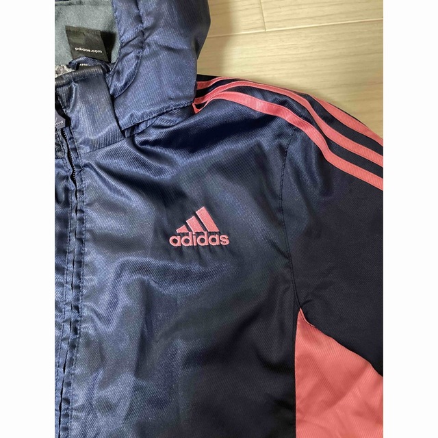 adidas(アディダス)のadidas ベンチコート　ネイビーピンク 160 キッズ/ベビー/マタニティのキッズ服女の子用(90cm~)(コート)の商品写真