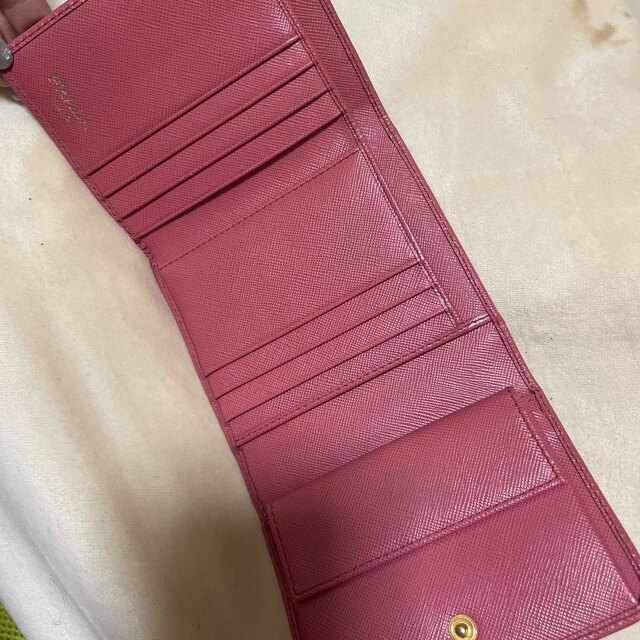 PRADA 財布 2