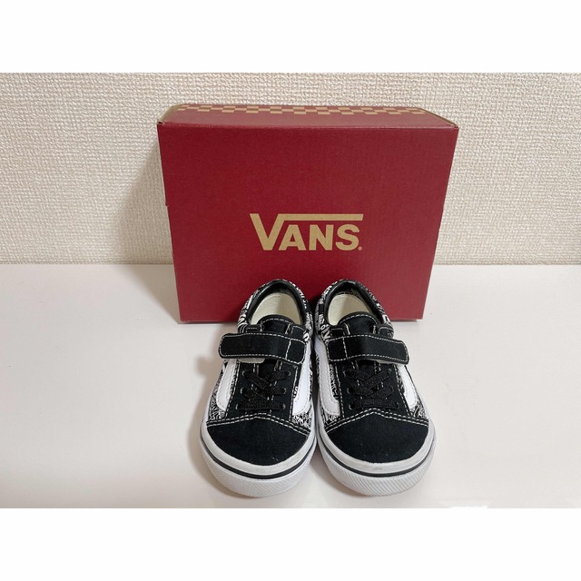 VANS(ヴァンズ)の美品✨ VANS 子供靴 子供スニーカー キッズスニーカー VANS ヴァンズ キッズ/ベビー/マタニティのキッズ靴/シューズ(15cm~)(スニーカー)の商品写真