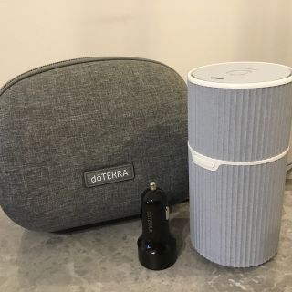 ドテラ(doTERRA)の【美品】ドテラ☆doTERRAのパイロットアロマディフューザー☆(アロマディフューザー)