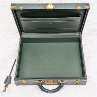 ヴィトン(LOUIS VUITTON) ビジネスバッグ(グリーン・カーキ/緑色系