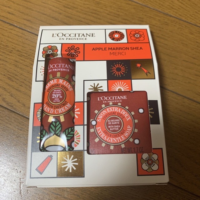 L'OCCITANE(ロクシタン)のロクシタン　ハンドクリームと化粧石鹸のセット値下げしました。 コスメ/美容のボディケア(ハンドクリーム)の商品写真