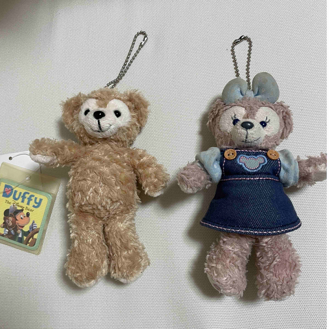 ダッフィー - ダッフィー シェリーメイ ぬいぐるみバッジ 中国製 ダッフィー - ダッフィー シェリーメイ ぬいぐるみバッジ 中国製