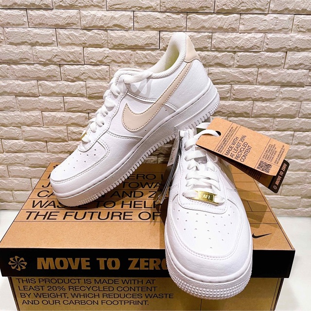 NIKE - ウィメンズ エア フォース 1 ベージュ DN1430-101 23cmの通販
