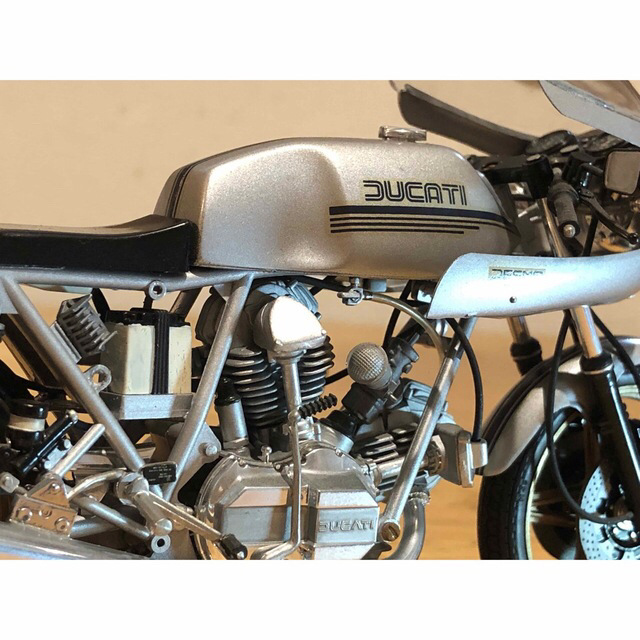 Ducati(ドゥカティ)のタミヤ　1/12 ドゥカティ900ss 作例写真添付 エンタメ/ホビーのおもちゃ/ぬいぐるみ(模型/プラモデル)の商品写真