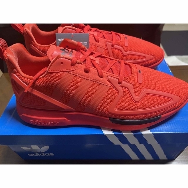 adidas(アディダス)のadidas 28.5cmフットウェア　シューズ メンズの靴/シューズ(スニーカー)の商品写真