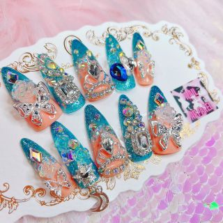 ¥1800*ネイルチップ 付け爪*ブルーラメグラ 青 水色 ギャル 蝶々