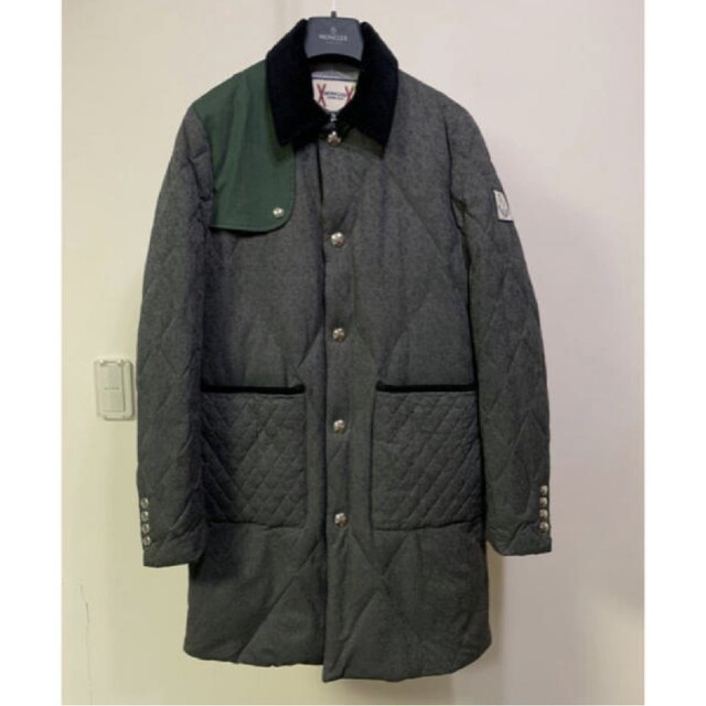 MONCLER(モンクレール)のモンクレール ガムルージュ トムブラウン 100% 正規美品　ダウンコート 0 メンズのジャケット/アウター(ダウンジャケット)の商品写真