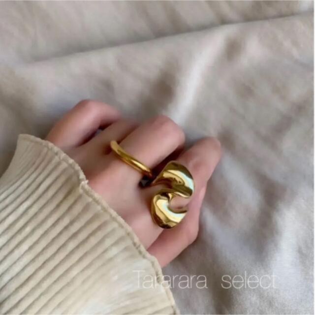 ●stainless Frill ring●金属アレルギー対応 レディースのアクセサリー(リング(指輪))の商品写真