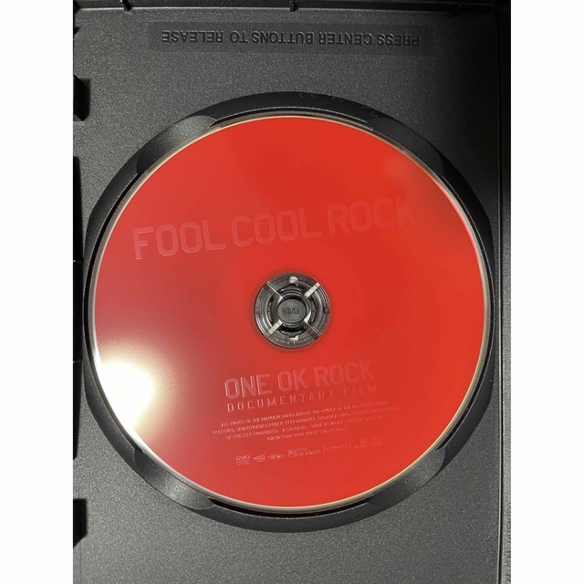 ONE OK ROCK(ワンオクロック)のFOOL COOL ROCK!ONE OK ROCK DOCUMENTARY … エンタメ/ホビーのDVD/ブルーレイ(ミュージック)の商品写真