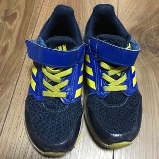 アディダス(adidas)のadidas スニーカー(スニーカー)