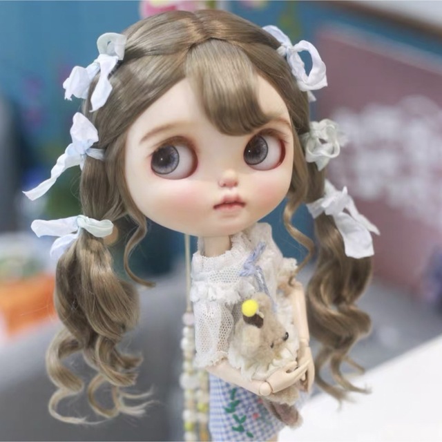 ぬいぐるみ/人形ブライス ウィッグ モヘアウィッグ 海外作家 ツインテール