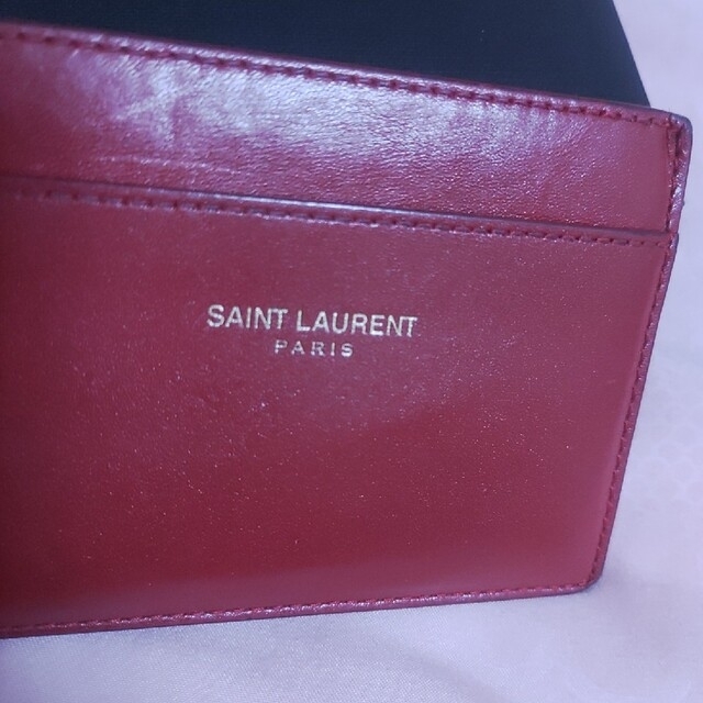 Saint Laurent(サンローラン)の値下げ　サンローラン　レザー パスケース　赤 レディースのファッション小物(パスケース/IDカードホルダー)の商品写真