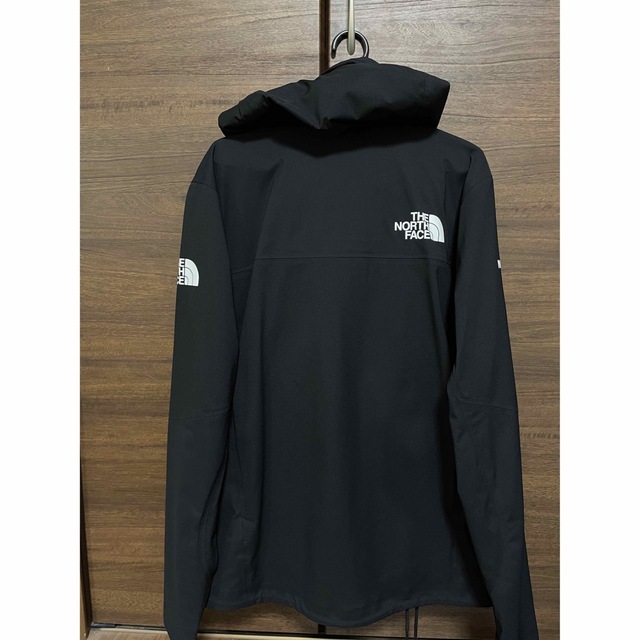 THE NORTH FACE(ザノースフェイス)の【希少】ノースフェイス セブンサミットコレクション　ブラック　Sサイズ メンズのジャケット/アウター(ナイロンジャケット)の商品写真