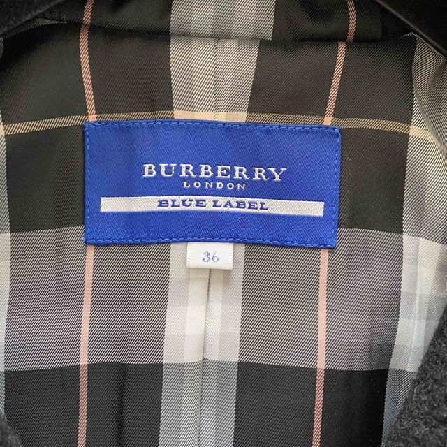 BURBERRY BLUE LABEL(バーバリーブルーレーベル)のバーバリー　ブルーレーベル　 ダッフル風コート　36 レディースのジャケット/アウター(毛皮/ファーコート)の商品写真