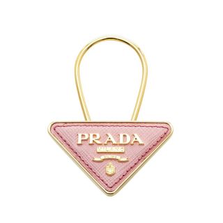 PRADA - 美品 プラダ サフィアーノ 三角ロゴプレート キーホルダー