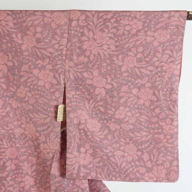 小紋 身丈159cm 裄64cm 前幅24cm 後幅30cm 袖丈49cm 正絹(シルク) レディース 袷仕立 秋冬春用 ピンク地 裄Mサイズ 美品 リサイクル リユース