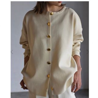 ザラ(ZARA)のボンジュールサガン　ダイバーニットカーディガン　金ボタン(カーディガン)