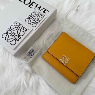 ロエベ(LOEWE)の専用ページ(財布)