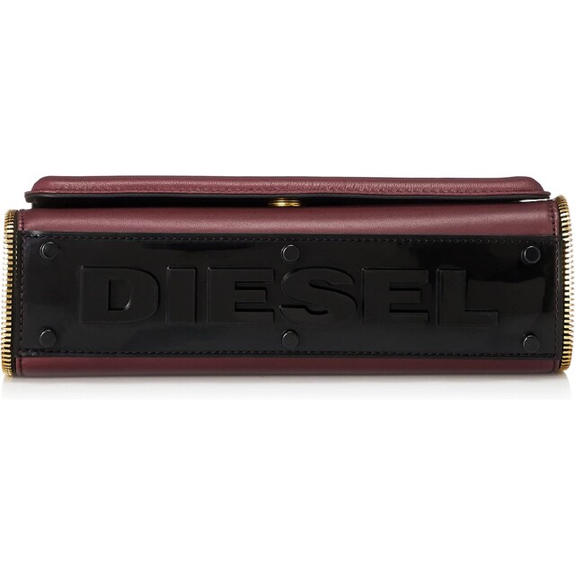 DIESEL(ディーゼル)の【新品未使用】 DIESEL ディーゼル ショルダーバッグ レッド系 ロゴ レディースのバッグ(ショルダーバッグ)の商品写真