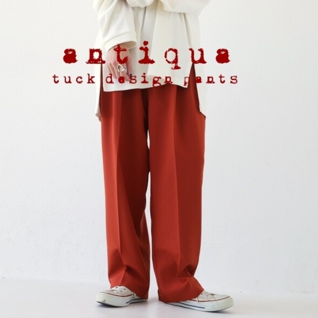 antiqua(アンティカ)のアンティカ antiqua タックデザインゆったりパンツ 新品 レディースのパンツ(カジュアルパンツ)の商品写真