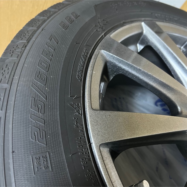 215/60R17 スタッドレス 3