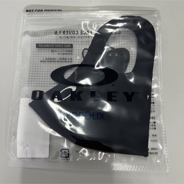 Oakley(オークリー)のOAKLEY マスク　新品　ブラック コスメ/美容のスキンケア/基礎化粧品(パック/フェイスマスク)の商品写真