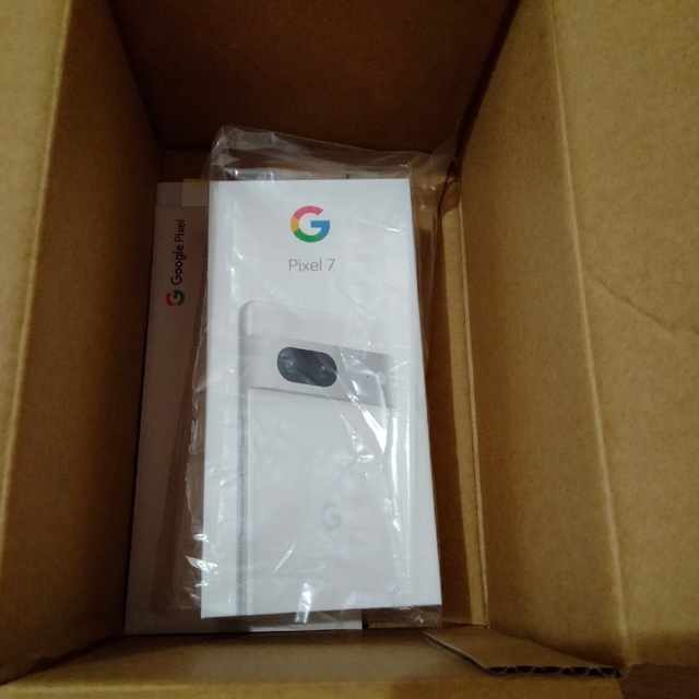 Google Pixel(グーグルピクセル)のGoogle pixel7 128gb 新品 グーグル snow スマホ/家電/カメラのスマートフォン/携帯電話(スマートフォン本体)の商品写真