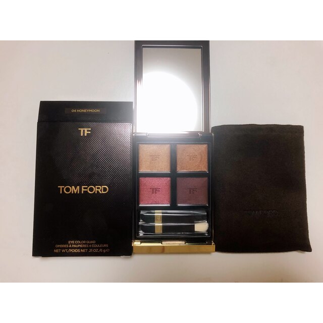 TOM FORD(トムフォード)のトムフォードビューティー　アイカラー　ハネムーン　04A　アイシャドウ新品未使用 コスメ/美容のベースメイク/化粧品(アイシャドウ)の商品写真