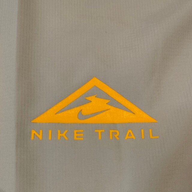NIKE(ナイキ)の新品 ナイキ NIKE TRAILドライフィット Tシャツ XLサイズ メンズのトップス(Tシャツ/カットソー(半袖/袖なし))の商品写真