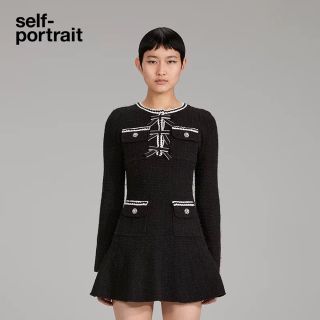 セルフポートレイト(SELF PORTRAIT)の❤️正規品Selfportrait22新作新品タグ付き★黒　長袖ワンピース　(ひざ丈ワンピース)