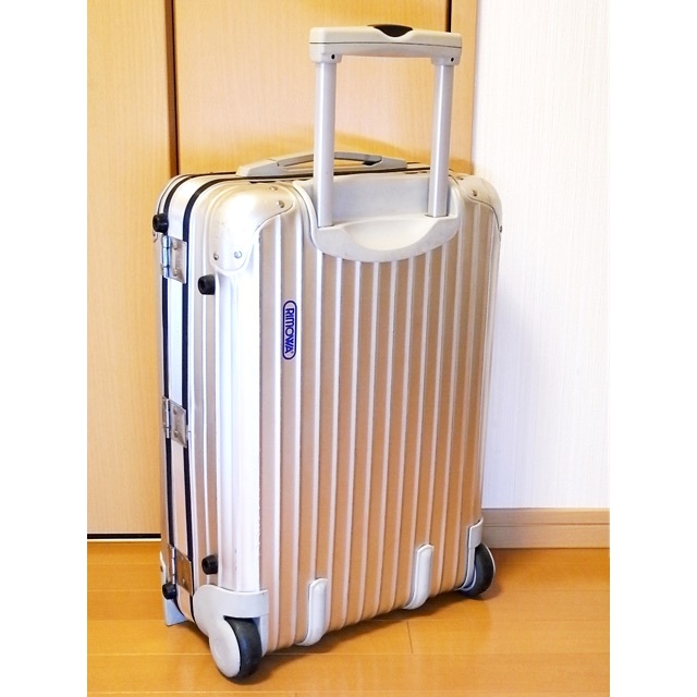 リモワ RIMOWA スーツケース シルバーインテグラル 35ℓ-