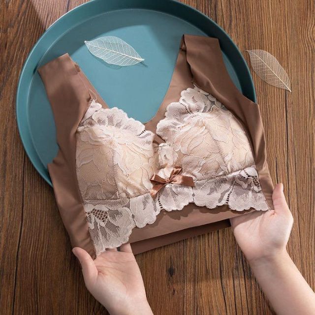在庫処分SALE✮　レディース ✮ シームレス ノンワイヤー ナイトブラ 授乳 レディースの下着/アンダーウェア(ブラ)の商品写真