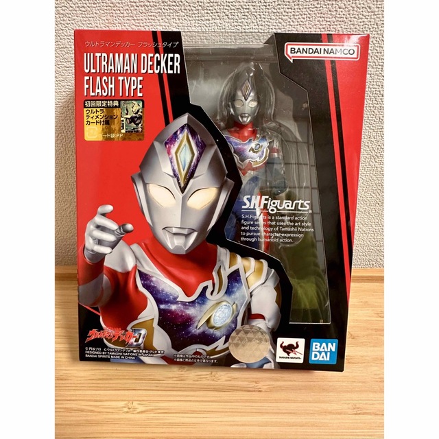 BANDAI(バンダイ)の【初回限定特典】S.H.Figuarts ウルトラマンデッカー　フラッシュタイプ エンタメ/ホビーのフィギュア(特撮)の商品写真