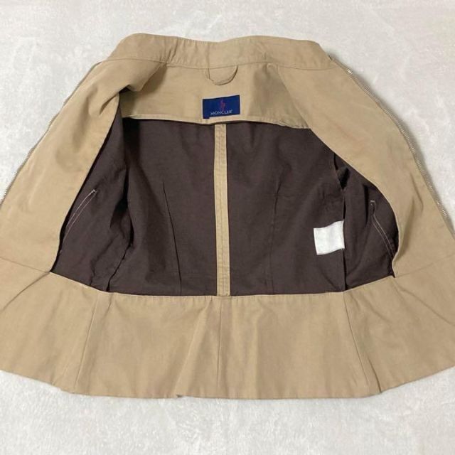 モンクレール ブルゾン ベージュ スタンドカラージャケット 美品 ジップアップ