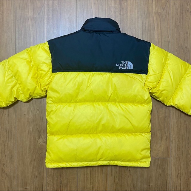 THE NORTH FACE(ザノースフェイス)の【激安・美品】ノースフェイス★ヌプシ　ダウンジャケット  イエロー メンズXS メンズのジャケット/アウター(ダウンジャケット)の商品写真