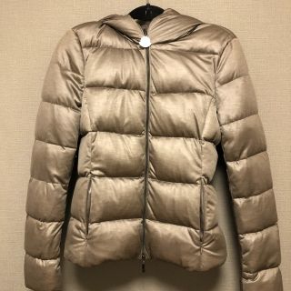 モンクレール(MONCLER)のモンクレール  ダウン　新品同様(ダウンジャケット)