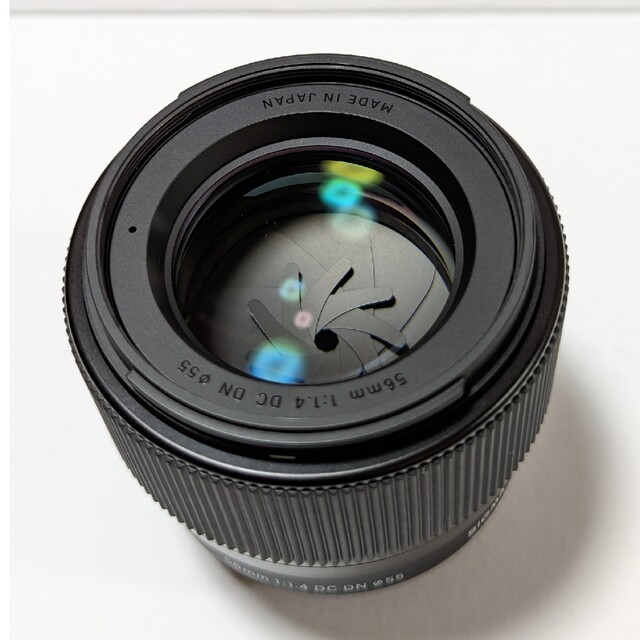 SIGMA(シグマ)のSIGMA 56mm F1.4 dc dn マイクロフォーサーズ スマホ/家電/カメラのカメラ(レンズ(単焦点))の商品写真