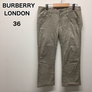 バーバリーブルーレーベル(BURBERRY BLUE LABEL)のBURBERRY LONDON ブルーレーベル　クロップドパンツ　ベージュ  s(クロップドパンツ)